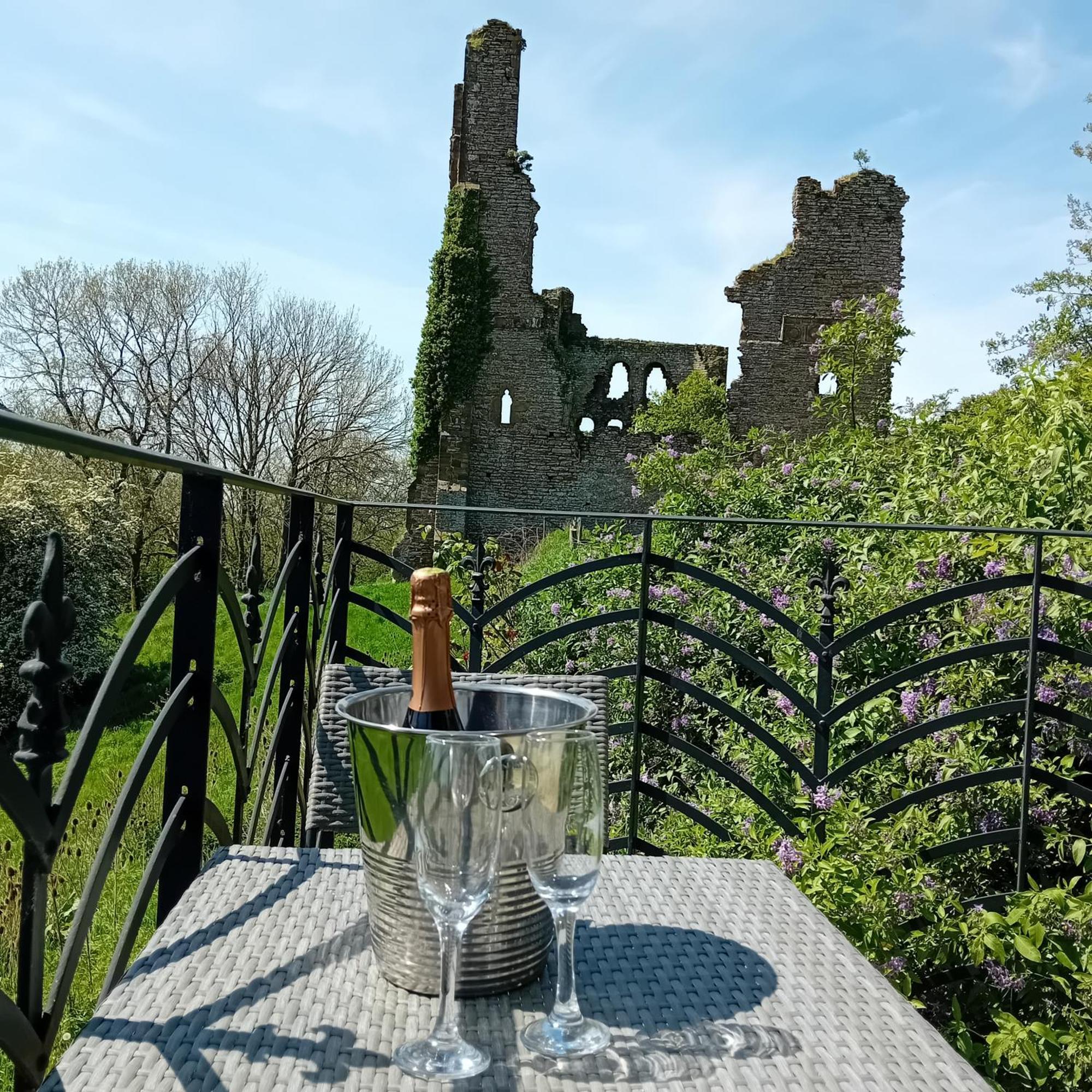 Castle Lodge Sheriff Hutton Экстерьер фото